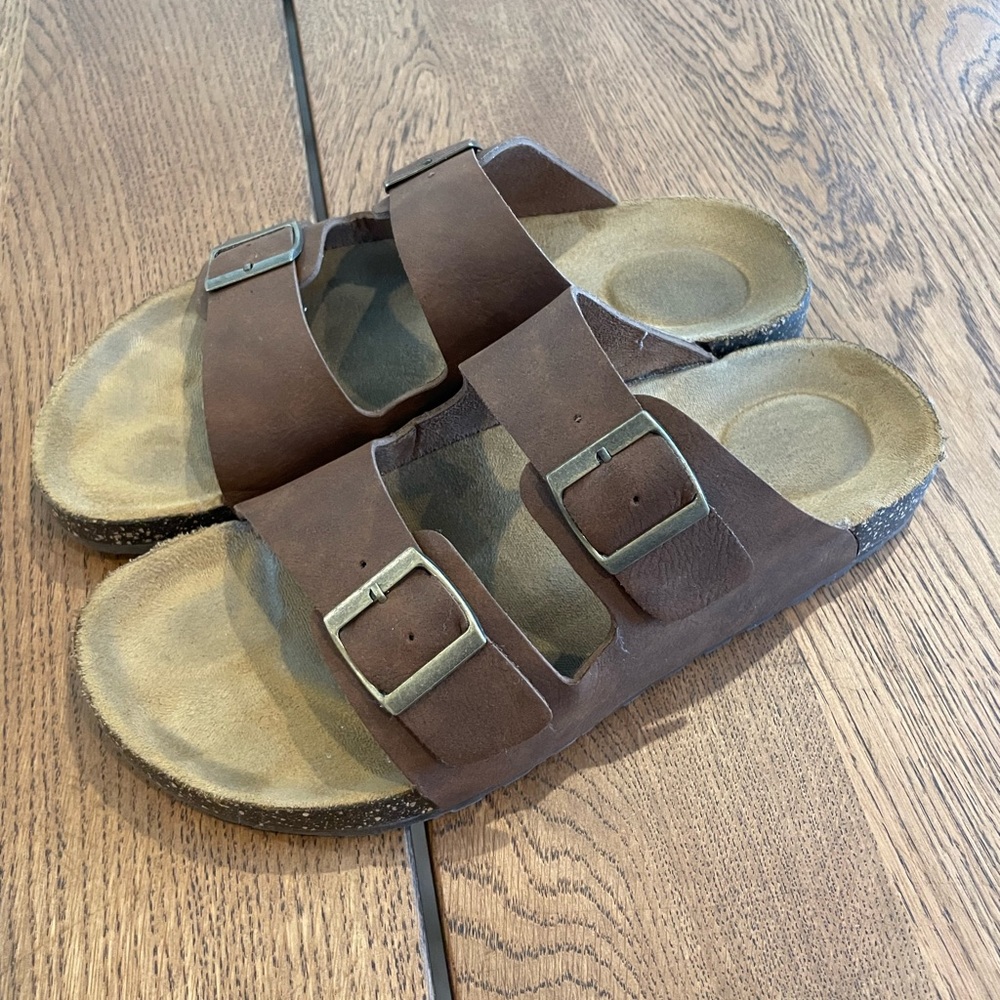 George Hip Strap Sandals - Picture 2 of 5